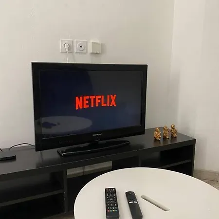 Arcole 6 Jolie T2 Centre Garage-wifi -tv Connectee-clim Appartamento *