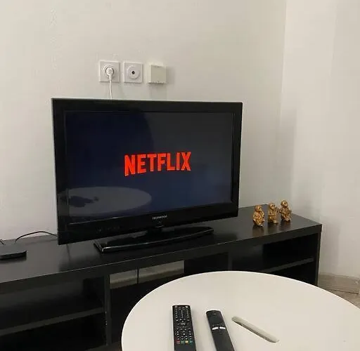 Arcole 6 Jolie T2 Centre Garage-wifi -tv Connectee-clim Apartamento *